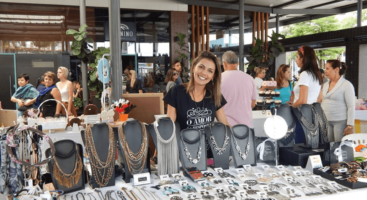 FEIRA DE ARTESANATO PEDRA BRANCA REUNIU 30 ARTESÃOS NA QUINTA-FEIRA, DIA 21/01