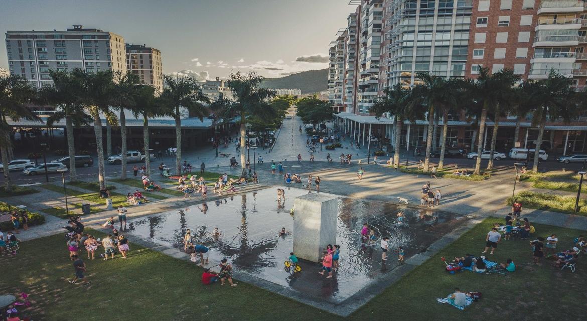 HOW TO DESIGN CITIES FOR PEOPLE