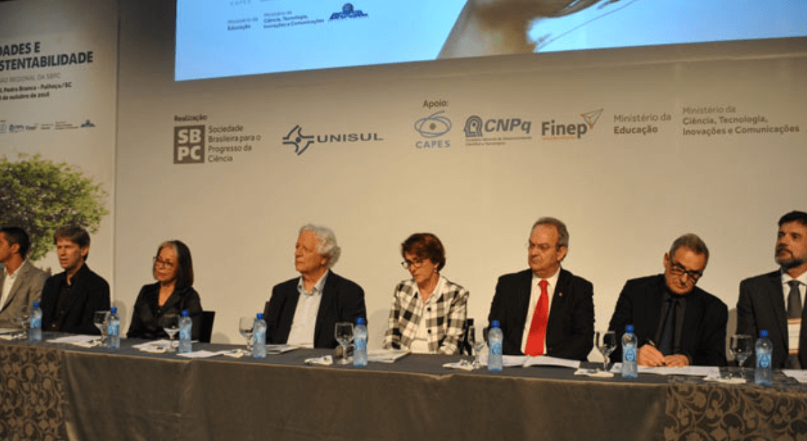 UNISUL Pedra Branca sedia Reunião Regional da Sociedade Brasileira para o Progresso da Ciência UNISUL Pedra Branca sedia Reunião Regional da Sociedade Brasileira para o Progresso da Ciência